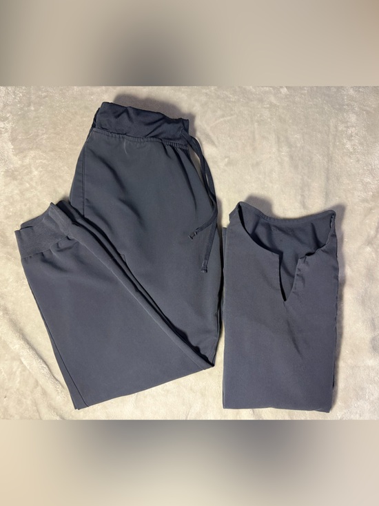 Mandala Other - Grey mandala scrub set